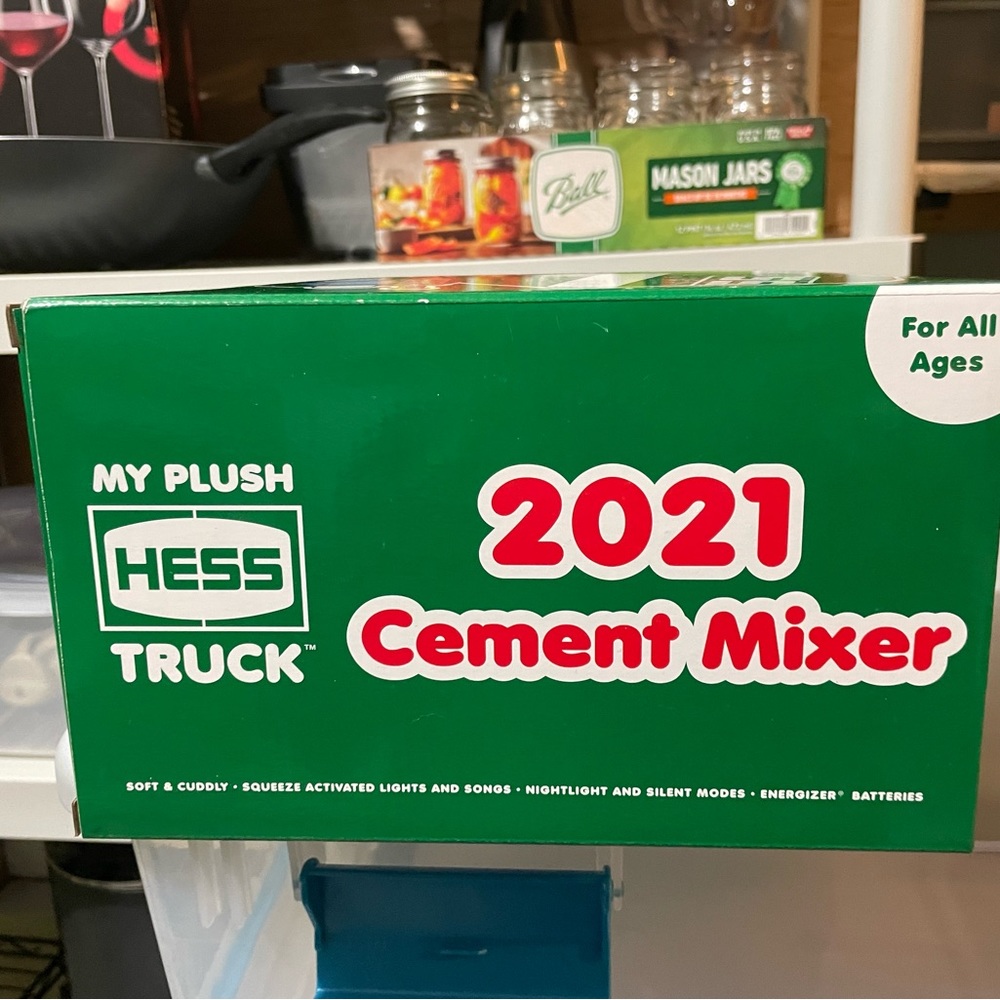 Hess plush cement mixer